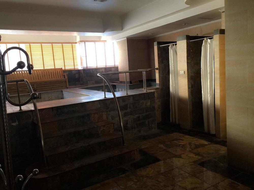 A25 Hotel - Bach Mai Ханой Экстерьер фото